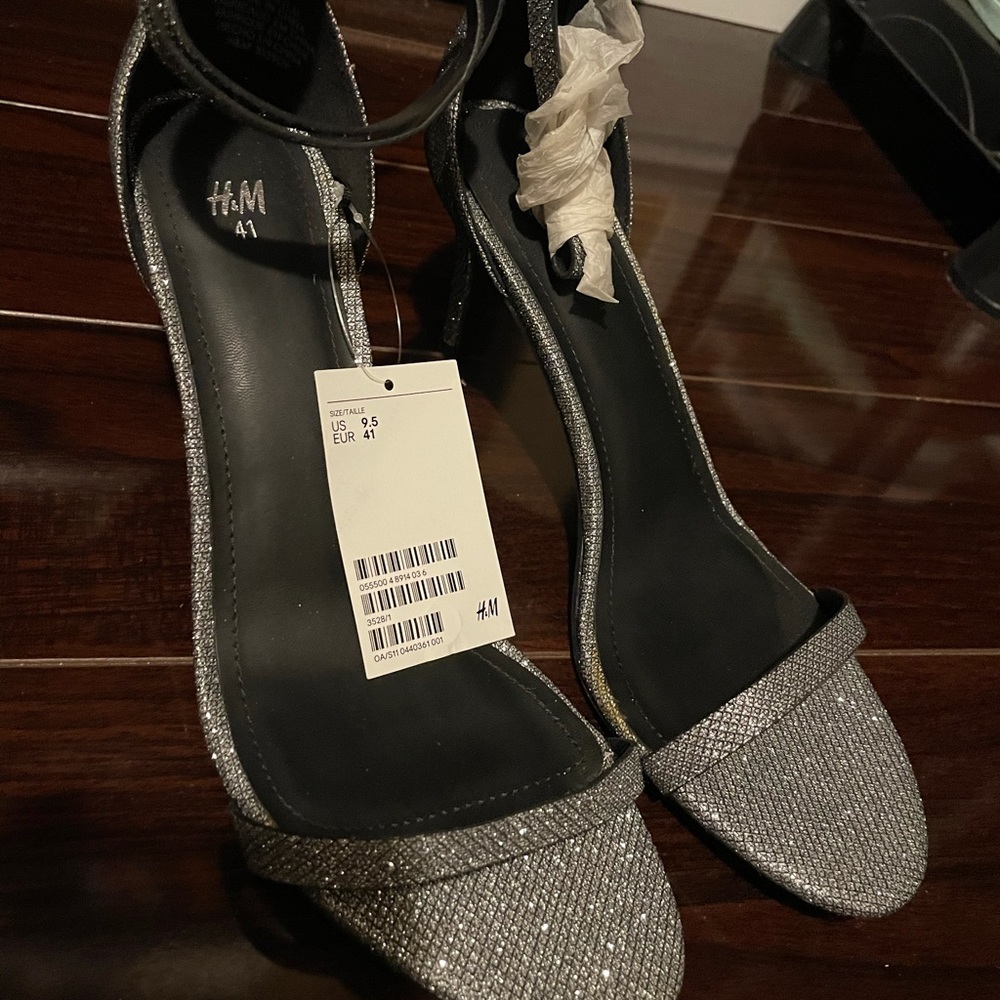 H&M